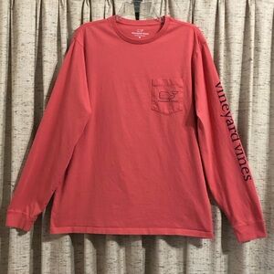Vineyard Vines Men's Vintage Whale Long Sleeve Pocket Tee